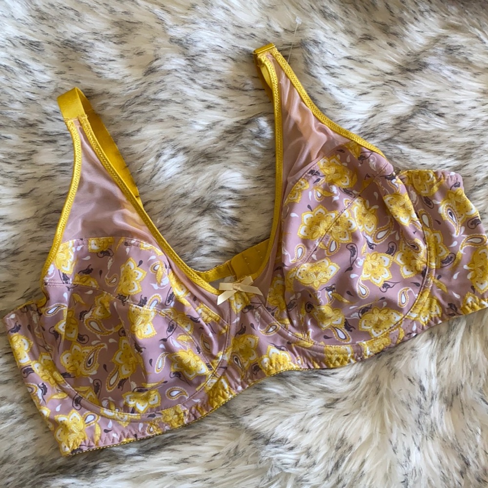 Curve Muse Unlined Sheer Trim Underwire Bra